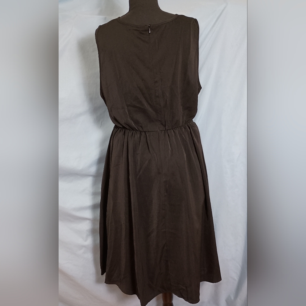 Bloomchic Sleeveless Black Dress 12 - Picture 2 of 7